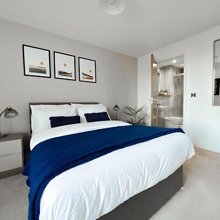 The Panda - Modern 2 Bedroom Apt In Manchester City Centre Kültér fotó