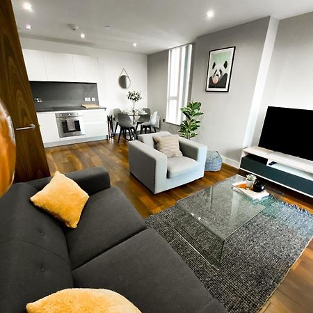 The Panda - Modern 2 Bedroom Apt In Manchester City Centre Kültér fotó